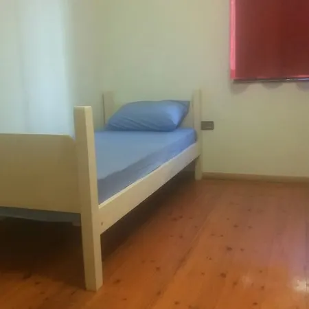 Green Hostel * Tirana