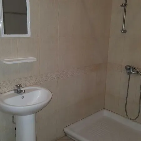 Green Hostel Hostel Tirana