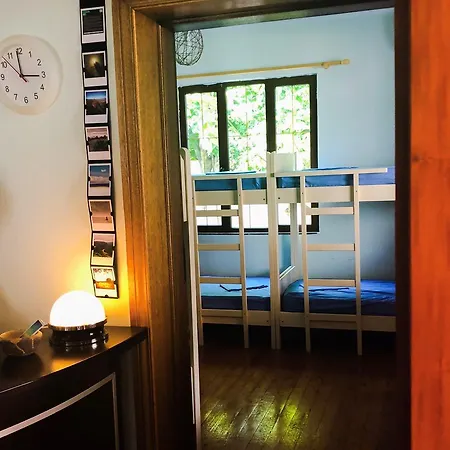 Albergue Green Hostel *